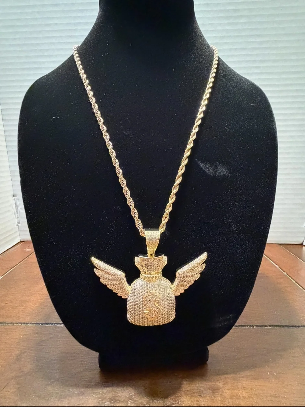 14K Gold Plated Moneybagg with Wings Pendant – Free 24” Rope Chain Included